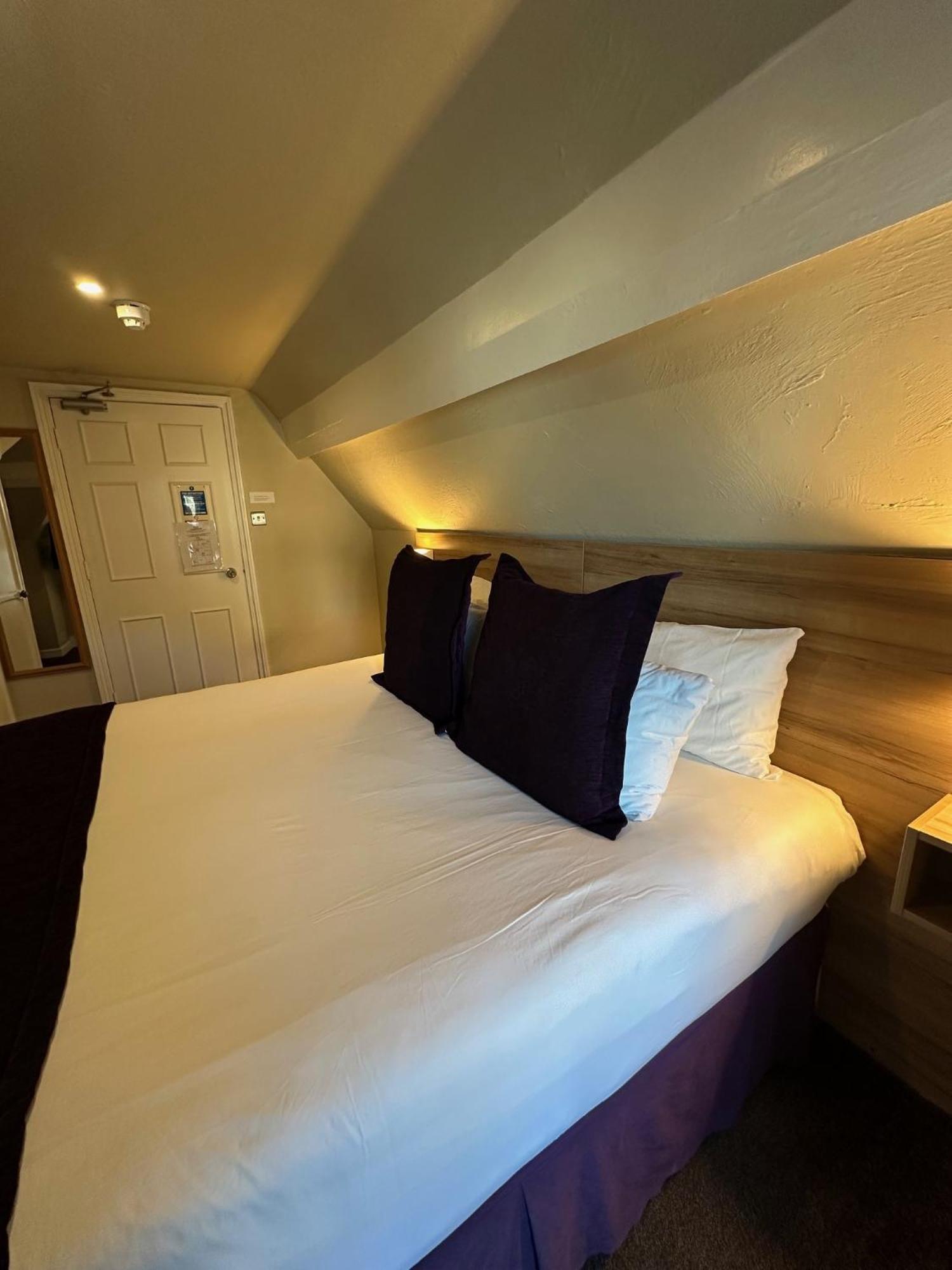 The Chocolate Box Hotel บอร์นมัธ ภายนอก รูปภาพ